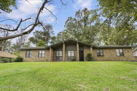 1512 Arlington Street, Clinton, MS 39056