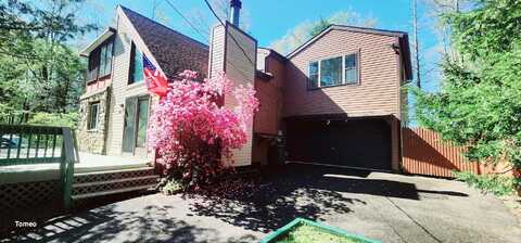 19 Big Pine Dr Drive, Albrightsville, PA 18210