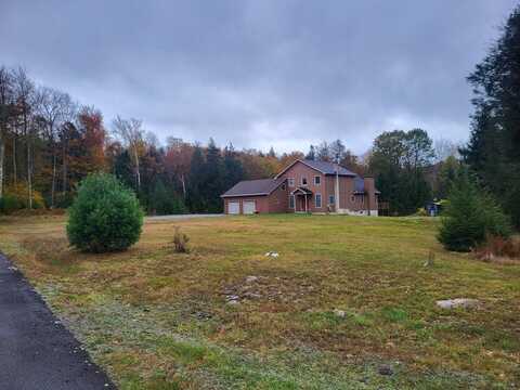 673 Rt 447, Greentown, PA 18426