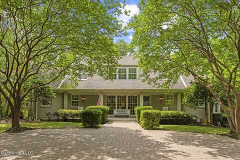 435 Glenway Drive, Jackson, MS 39216