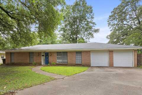 165 Beechcrest Drive, Jackson, MS 39211
