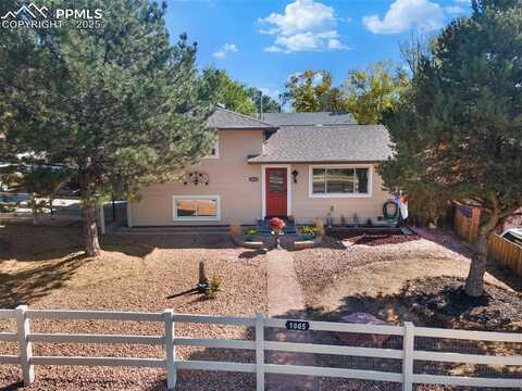 1065 N 19th Street, Colorado Springs, CO 80904