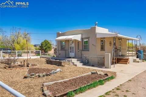 831 Manitou Boulevard, Colorado Springs, CO 80904