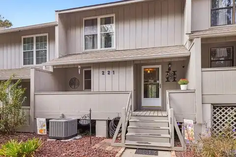 221 Highpoint, Diamondhead, MS 39525