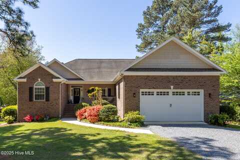 95 Glen Cove Lane, West End, NC 27376