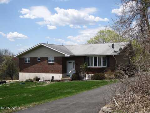 55 Hillside Drive, Hawley, PA 18428
