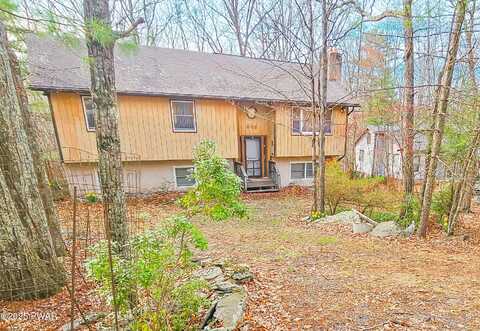 133 Pebble Rock Road, Lackawaxen, PA 18435