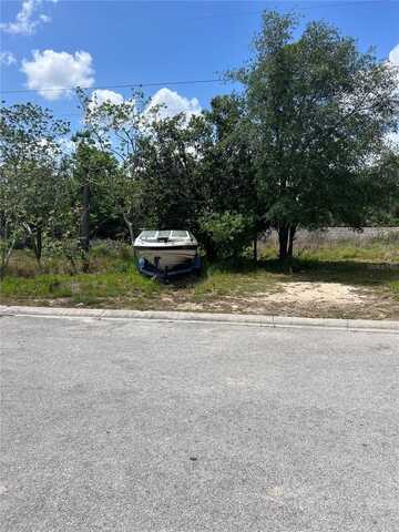 131 BONITA PARKWAY, BABSON PARK, FL 33827