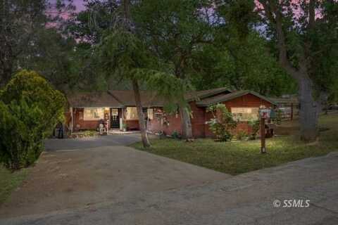 29 Verna ST, Bodfish, CA 93205