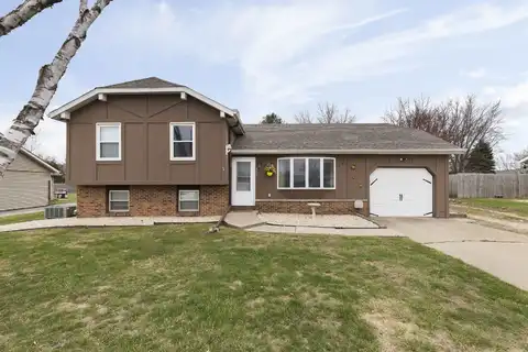 412 Linda, ROCHELLE, IL 61068