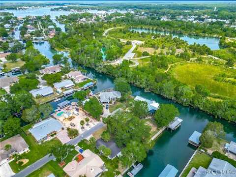 1011 SE 4th Avenue, Crystal River, FL 34429