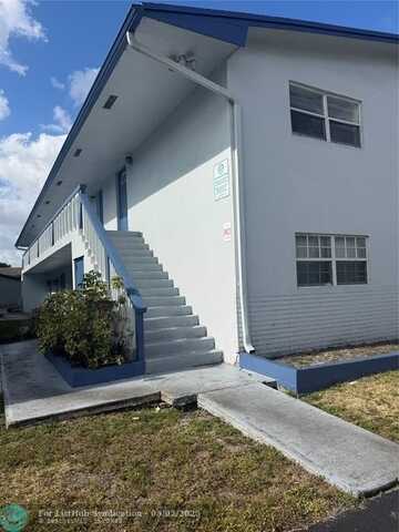 7450 SW 10th St, Pompano Beach, FL 33068