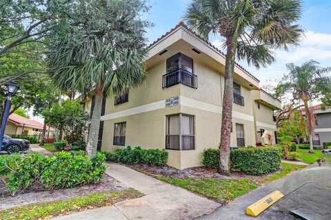 2470 NW 49th Ter, Pompano Beach, FL 33063