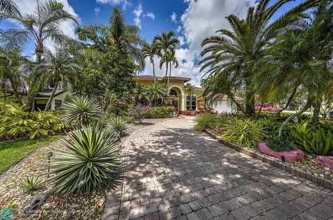 521 NW 107th Ave, Plantation, FL 33324