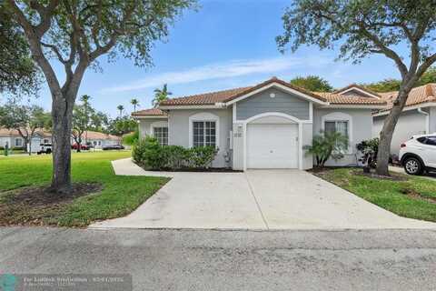 4747 SW 12th Pl, Deerfield Beach, FL 33442