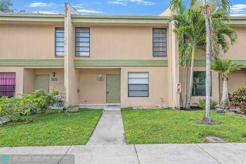 9220 NW 14th St, Pembroke Pines, FL 33024