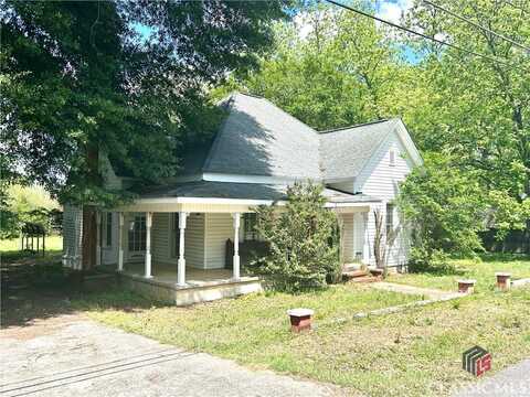 84 Bowers Street, Bowman, GA 30624