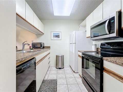 1 Plantation Drive, Vero Beach, FL 32966