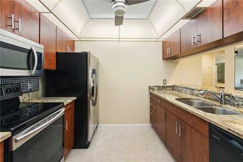 1 Plantation Drive unit: 101, Vero Beach, FL 32966