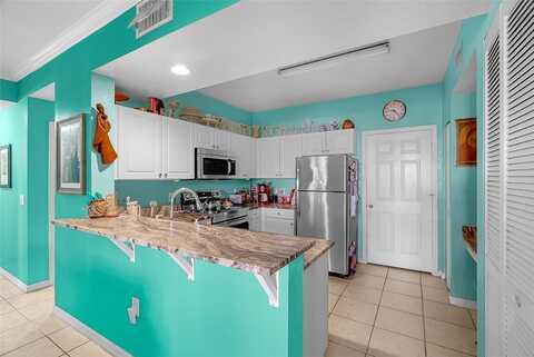 2416 57th Circle, Vero Beach, FL 32966