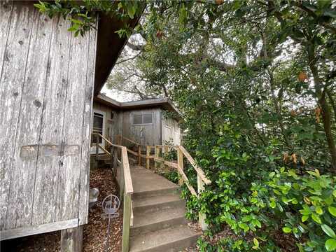 2012 Cochran Lane, Rockport, TX 78382