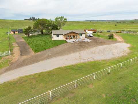 10825 Hickory Trail, Canadian, TX 79014