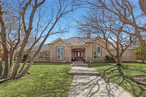 7405 Woodmont Drive, Amarillo, TX 79119