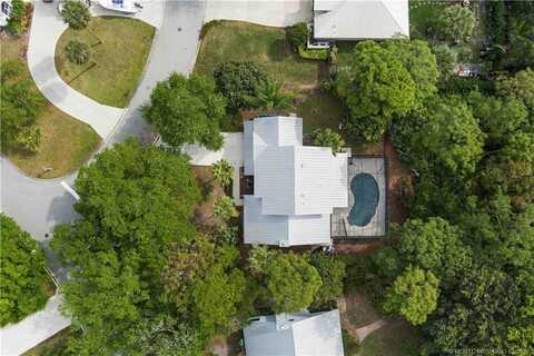648 SE Pin Oak Terrace, Stuart, FL 34997