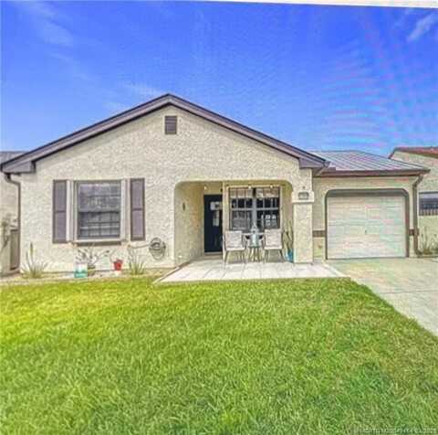 2392 SE Brekenridge Circle, Port Saint Lucie, FL 34952