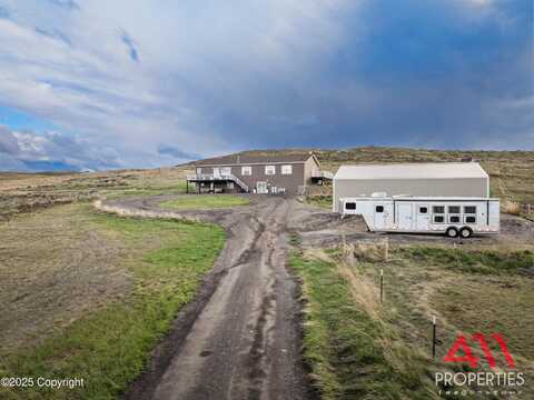 39 Dry Creek Dr -, Moorcroft, WY 82721