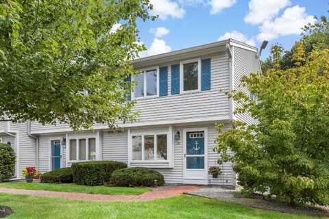 174 Lowell Road, Mashpee, MA 02649