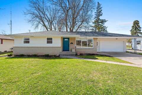 901 E PERSHING Street, APPLETON, WI 54911