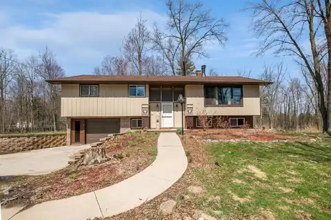 2270 SCHOOL Lane, GREEN BAY, WI 54313
