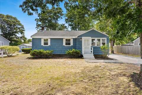 74 Fearing Street, Buzzards Bay, MA 02532