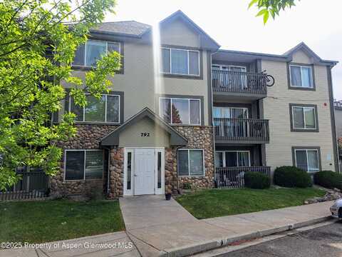 792 Castle Valley Boulevard, New Castle, CO 81647