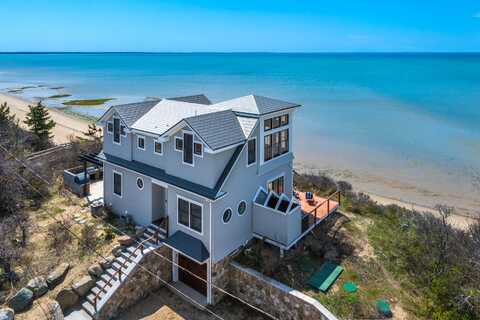 15 West Road, Eastham, MA 02642