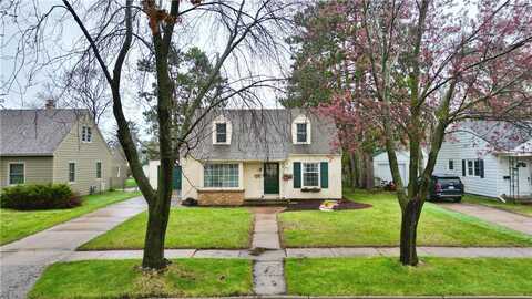 227 E Polk Avenue, Eau Claire, WI 54701
