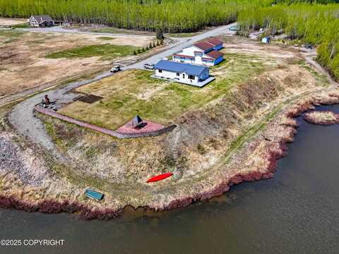 3927 S Conover Circle, Big Lake, AK 99652