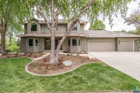 5101 S Jasmine Trl, Sioux Falls, SD 57108