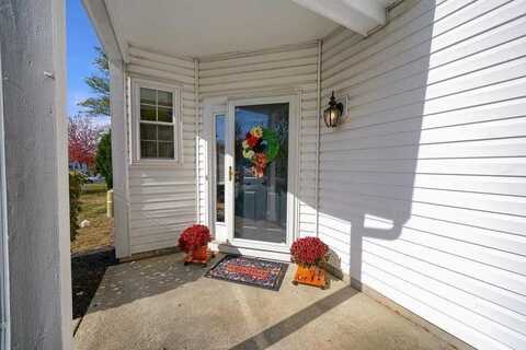 4979 Village Mews, Westerville, OH 43081