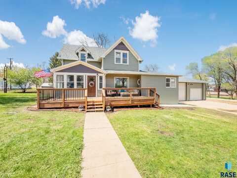 333 S Juniper Ave, Parker, SD 57053