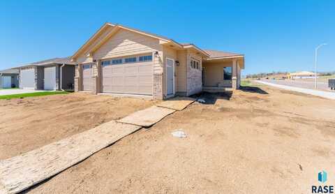 901 S Brek Ave, Brandon, SD 57005