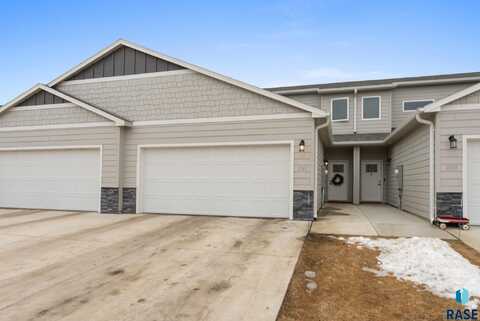 8145 E Tencate Pl, Sioux Falls, SD 57110