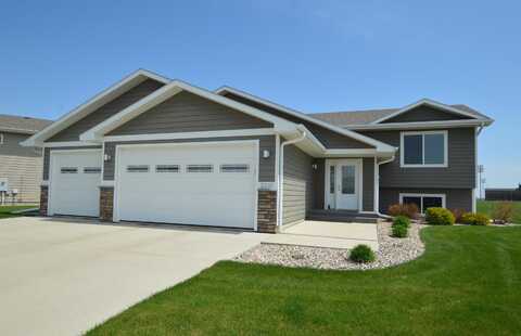 2201 S Merton Street, Aberdeen, SD 57401