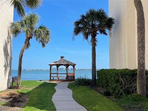 5736 LA PUERTA DEL SOL BOULEVARD S, Saint Petersburg, FL 33715
