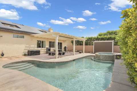 13971 La Mesa Drive, Desert Hot Springs, CA 92240