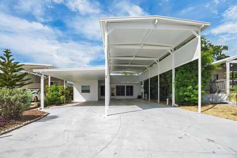 367 PAR PINES BOULEVARD, DAVENPORT, FL 33837