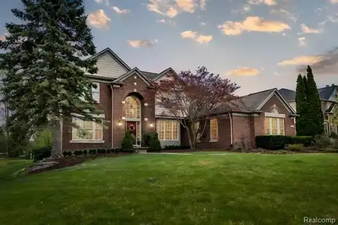 44421 WHITE PINE Circle E, Northville, MI 48168