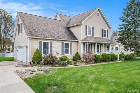 2352 STEPPING STONE Pass, Flushing, MI 48433