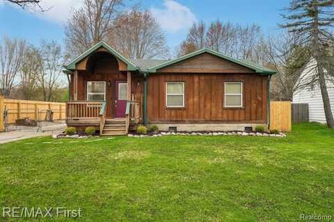 38145 CHARTIER Street, Harrison Township, MI 48045